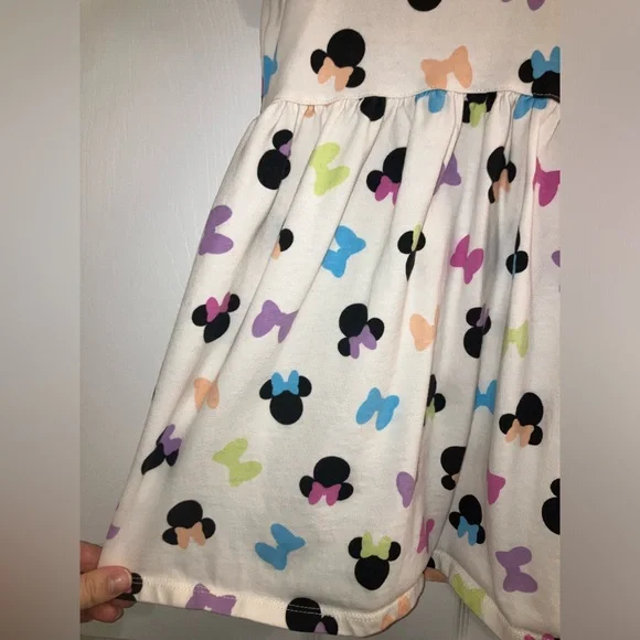 Minnie Mouse Silhouette & Bows Short Sleeve Dress, Disney 5T, EUC - Picture 5 of 7